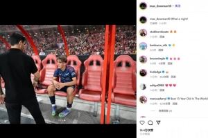 预订太子？阿森纳15岁中场道曼社媒晒同塔帅对视照：多棒的一天！