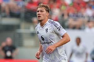 法尔克：霍伊伦和杰克逊都不是拜仁目标，恩昆库更受青睐