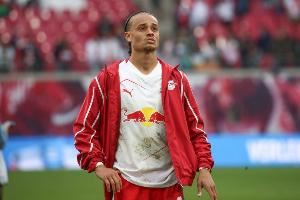 罗马诺回应质疑：我之前说西蒙斯转会切尔西85%完成，没说已完成