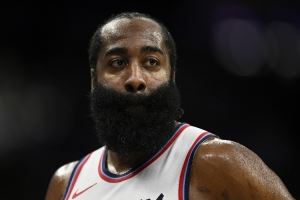 马健：现役球员里运气最差的是哈登 每次要夺冠时总会发生意外