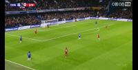没人包抄啊！加纳乔高速推进传中，门前没人碰到球