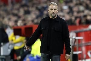 体能也是关键！世体：巴萨在联赛夺冠年份中的跑动数据都非常出色